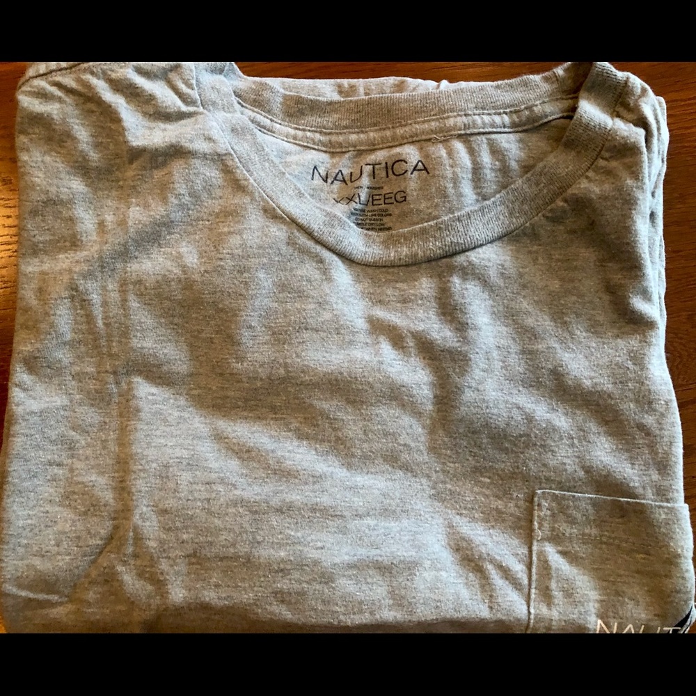 Nautica brand, color is grey, size XXL with pocket